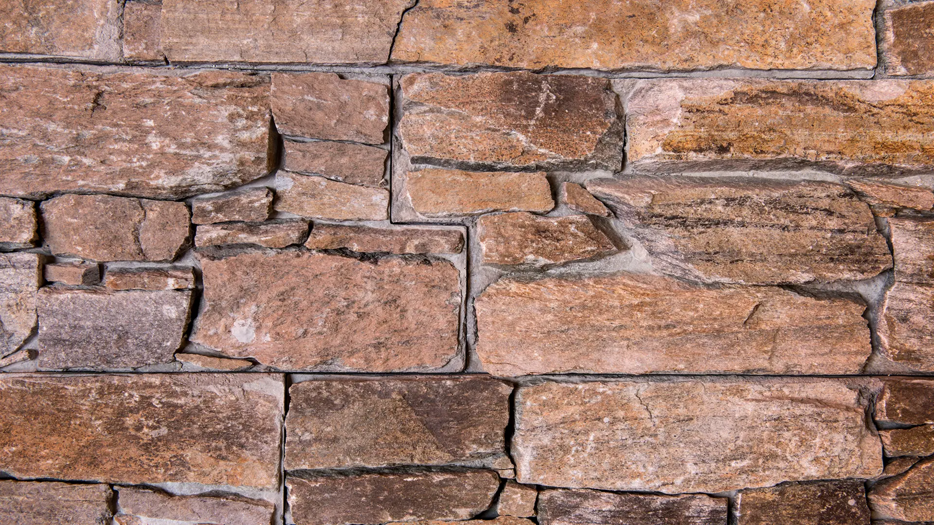 B-Rocks Rusty Quartz